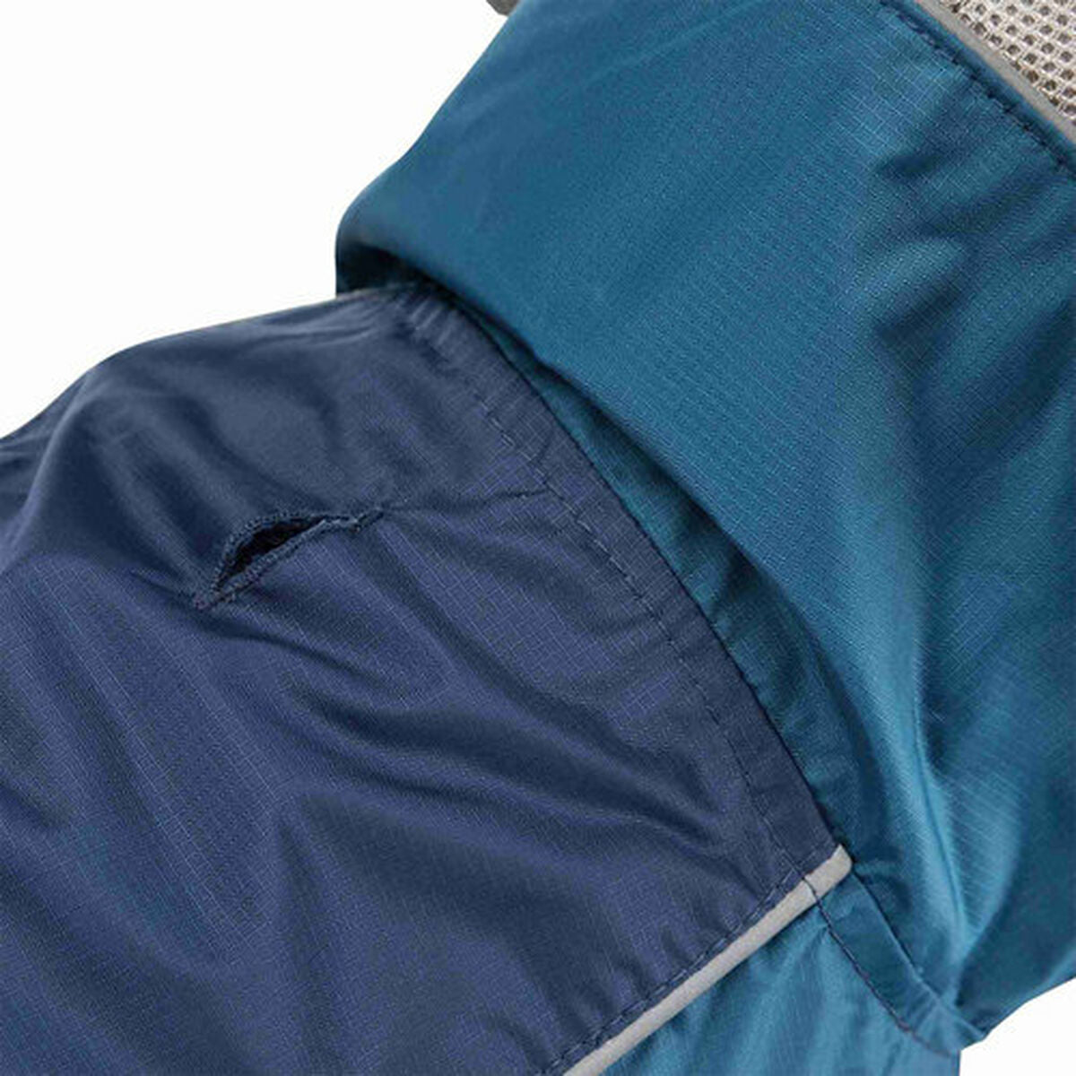 V5H3681AD822BAAF3E7CE7911D4556B34D1R7441119P6