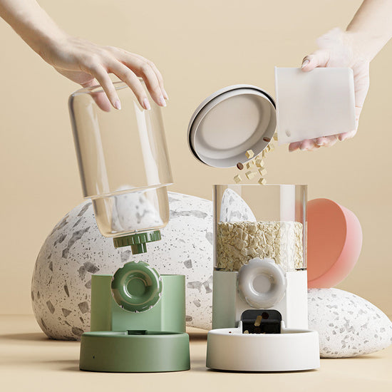 BEBEDERO COLGANTE AUTOMÁTICO PARA CACHORROS Y GATOS